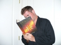 caught-reading-14