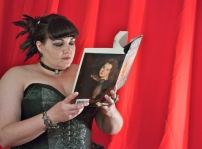 caught-reading-186